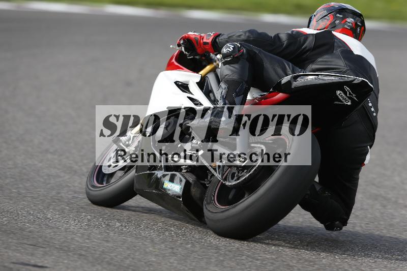 /53 16.09.2025 Track Day Domi Aegerter ADR/Gruppe gruen/79